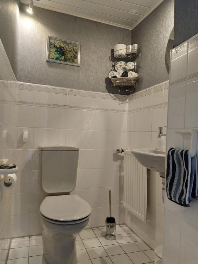Ferienhaus Treis Neef Eksteriør billede